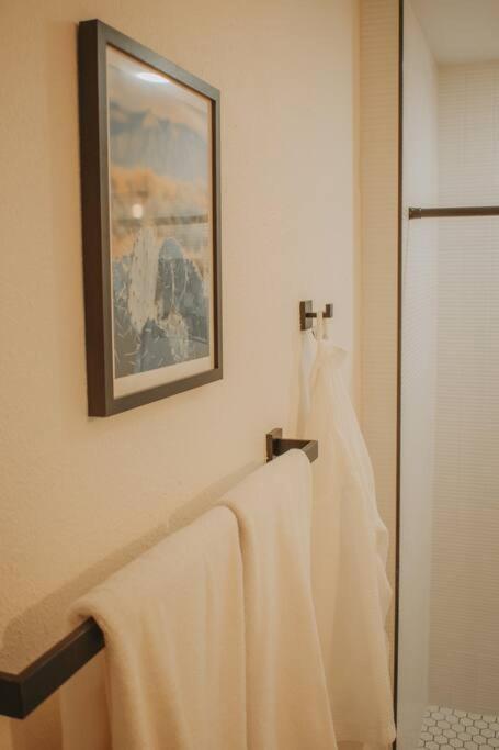 Prickly Pear At Cactus Flower-hot Tub-pet Friendly-no Pet Fees! Albuquerque